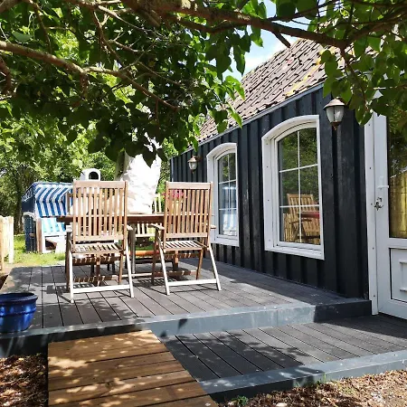 Huus Ant Dörpsdiek Semesterbostad Krummhörn