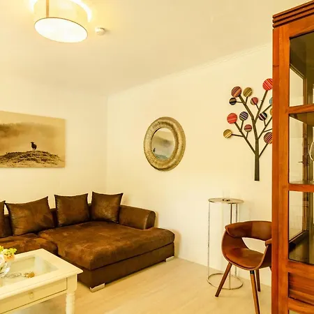 Huus Ant Dörpsdiek Semesterbostad Krummhörn