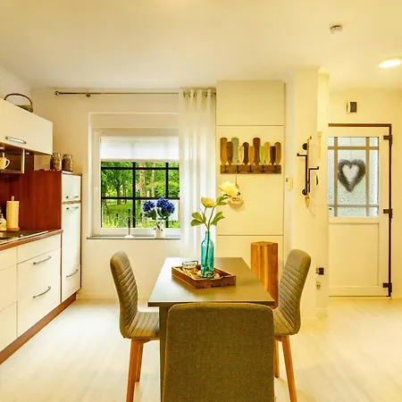 Huus Ant Dörpsdiek Krummhörn