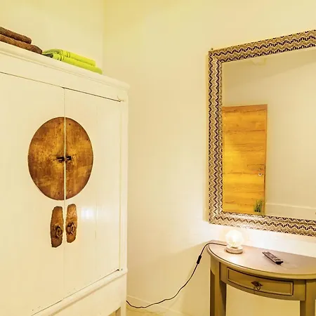 Huus Ant Dörpsdiek * Krummhörn